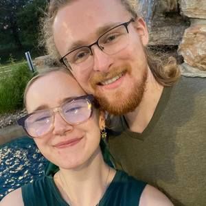 Meet your Posher, Max